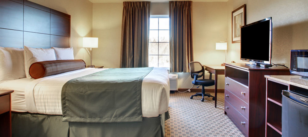 Cobblestone Inn & Suites-Kersey Buitenkant foto