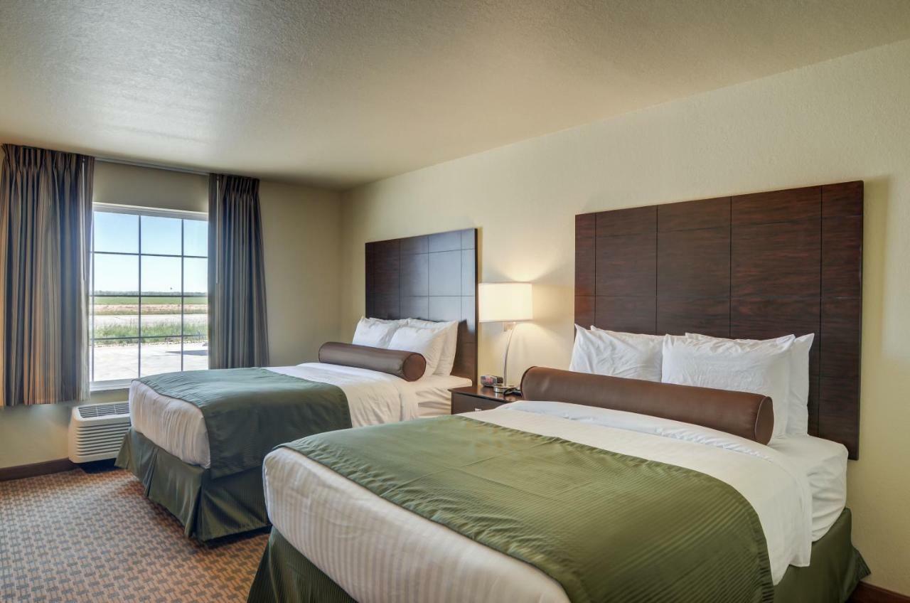 Cobblestone Inn & Suites-Kersey Buitenkant foto