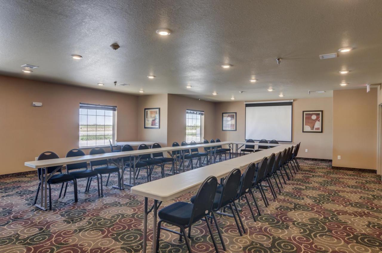 Cobblestone Inn & Suites-Kersey Buitenkant foto